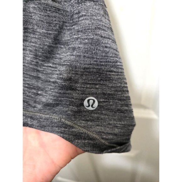 Lululemon Womens Heathered Gray Strappy Back Tank Top With Built-In Bra Size 8 - Picture 4 of 5